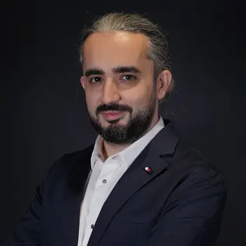 Dr. Turgut Kayadibi Image